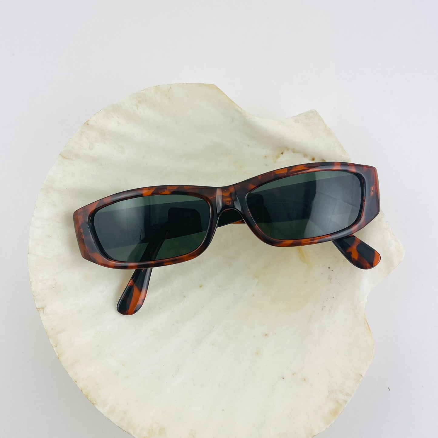 Gabrielle Sunglasses - Tortoise