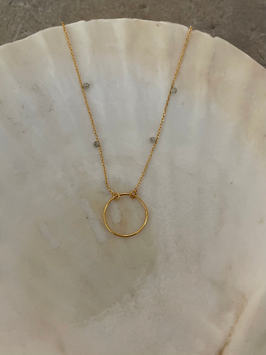 Dainty Circle Necklace